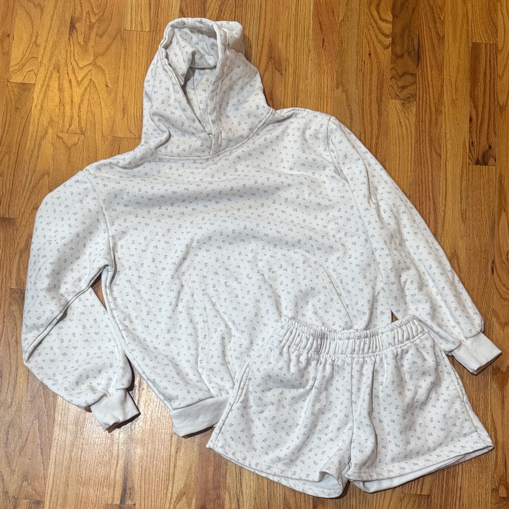 Altard State White Hoodie and Shorts Set